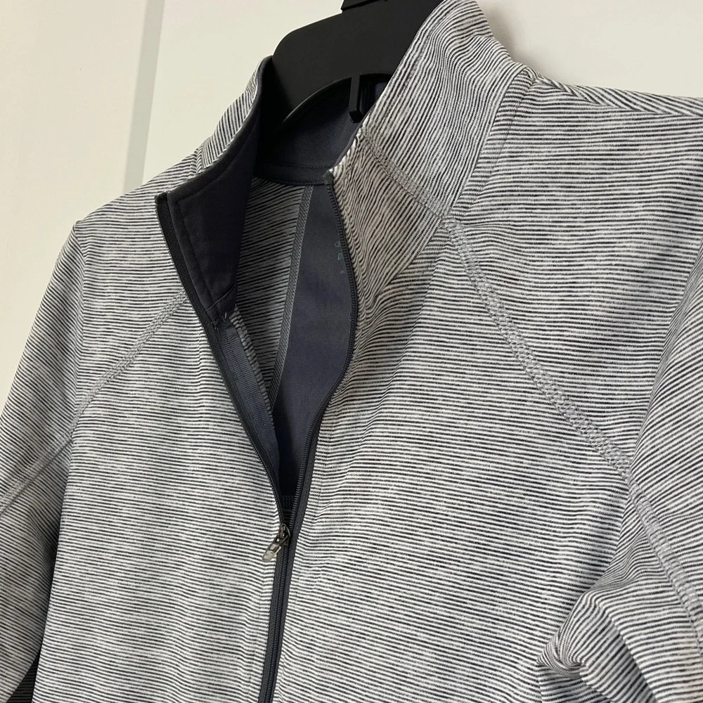 Champion Duo Dry Gray Jacket - Picture 5 of 6
